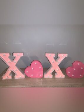 🆕- Pink LED X and Heart Marquee Lights - Home Party Decor